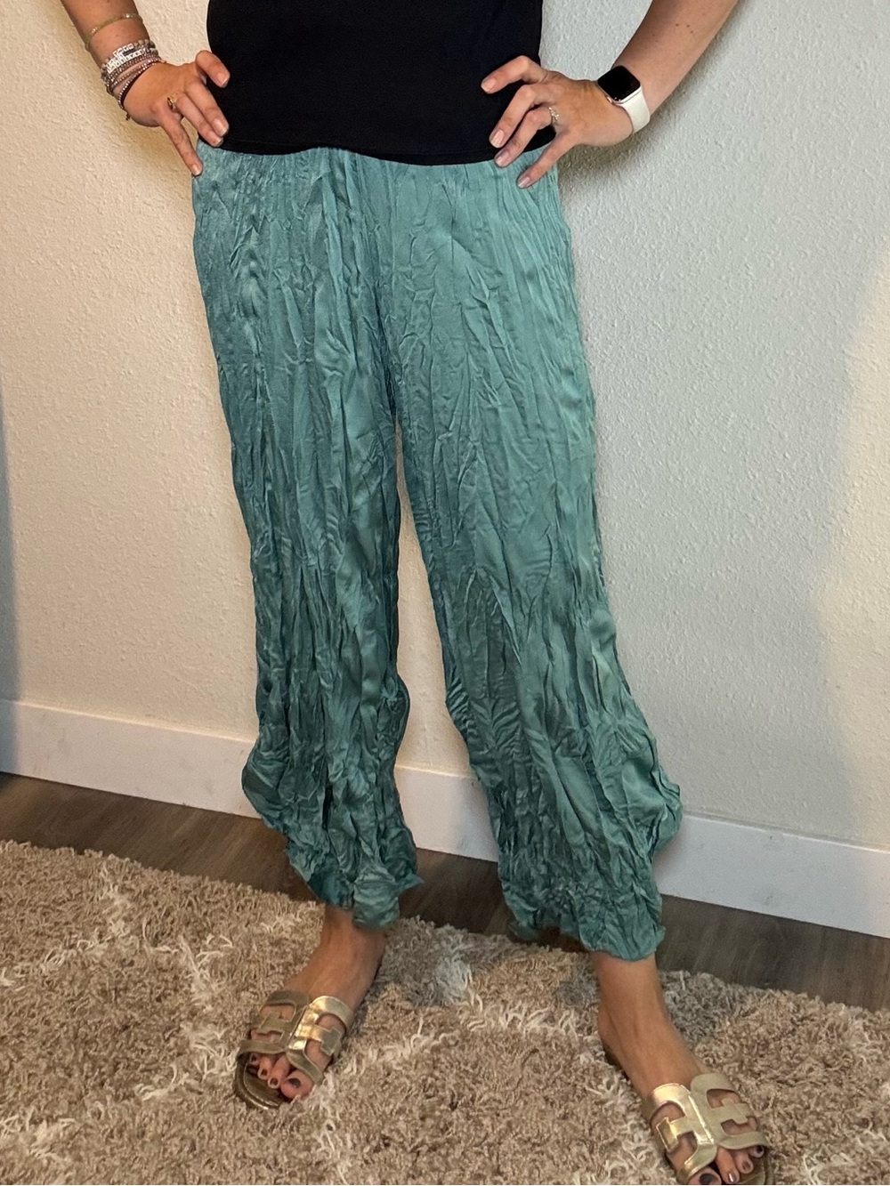 NWT Alembika Teal Crinkle Lantern Pants